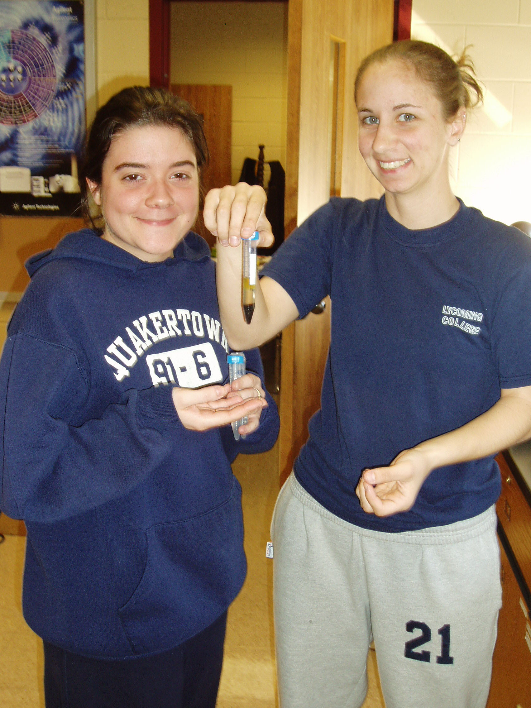 Description: Description: Description: Images/060404CyndBetsFicoll.jpg